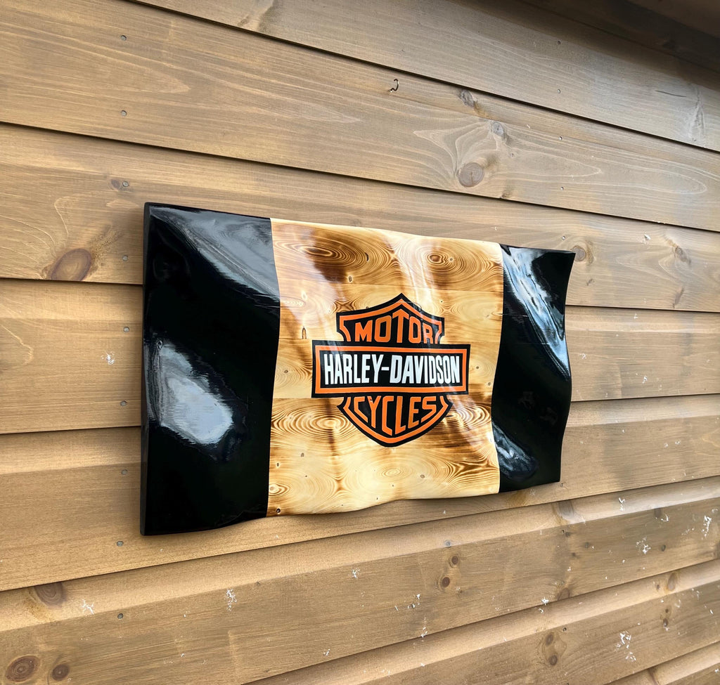 Wavy Harley Davidson Flag (solid wood)