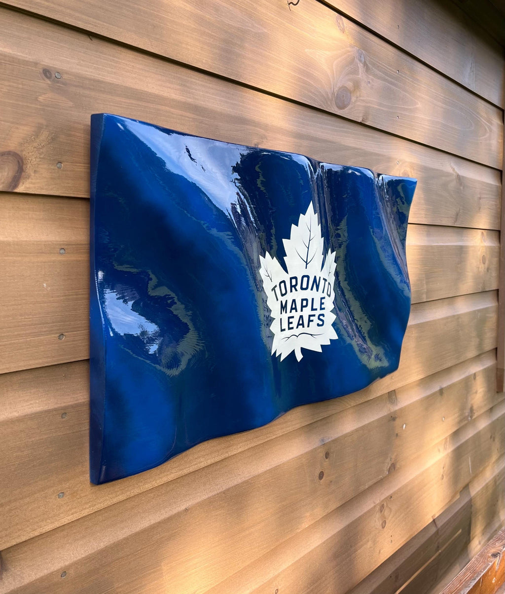 Wavy Toronto Maple Leafs Flag (solid wood)